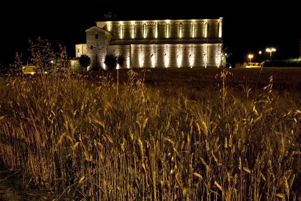 La Luma Hotel Montecosaro  Εξωτερικό φωτογραφία