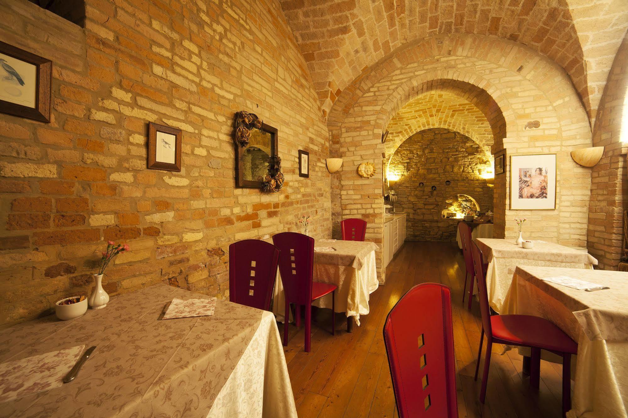 La Luma Hotel Montecosaro  Εξωτερικό φωτογραφία